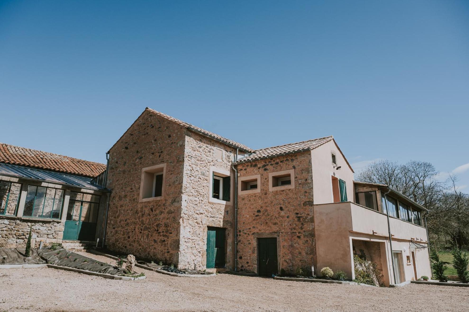 Domaine De Tapies 2 Gites Jusqu A 19 Personnes Cornus Exterior foto